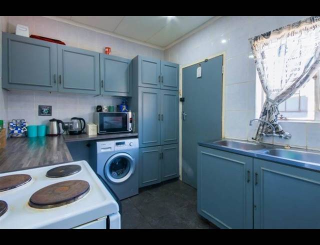 3 BEDROOM HOUSE FOR SALE IN MAYBERRY PARK